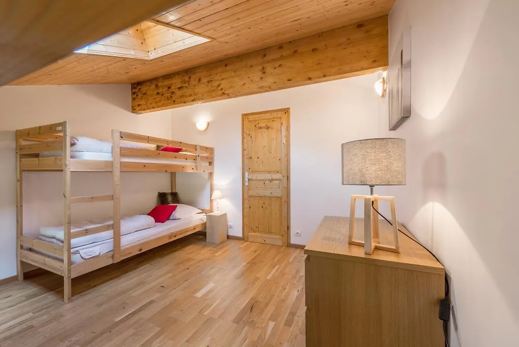 Апартаменты L'Eden Ski Aux Pieds Морийон